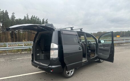 Toyota Voxy II, 2005 год, 950 000 рублей, 7 фотография