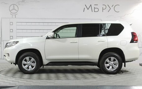 Toyota Land Cruiser Prado 150 рестайлинг 2, 2018 год, 5 999 000 рублей, 10 фотография