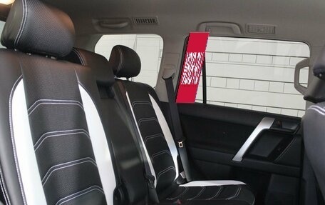 Toyota Land Cruiser Prado 150 рестайлинг 2, 2018 год, 5 999 000 рублей, 27 фотография