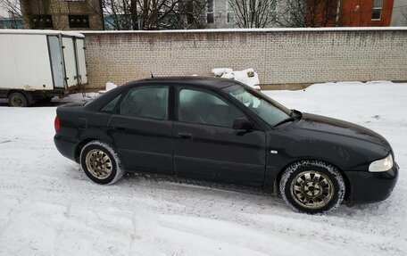 Audi A4, 1999 год, 215 000 рублей, 4 фотография