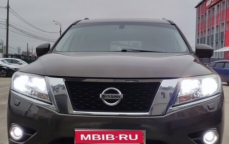 Nissan Pathfinder, 2016 год, 2 250 000 рублей, 1 фотография