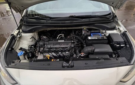 Hyundai Solaris II рестайлинг, 2018 год, 1 180 000 рублей, 9 фотография