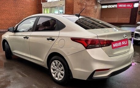 Hyundai Solaris II рестайлинг, 2018 год, 1 180 000 рублей, 6 фотография