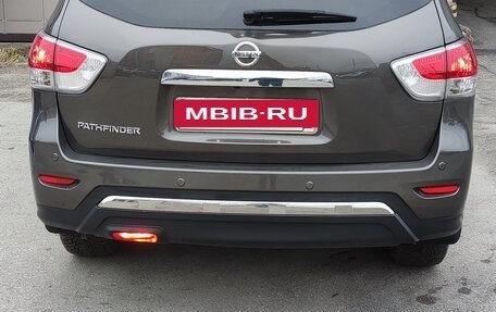 Nissan Pathfinder, 2016 год, 2 250 000 рублей, 4 фотография