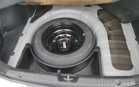 Hyundai Solaris II рестайлинг, 2013 год, 590 000 рублей, 9 фотография