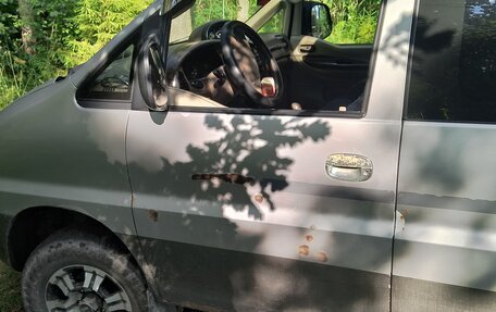 Hyundai Starex I рестайлинг, 1999 год, 585 000 рублей, 2 фотография