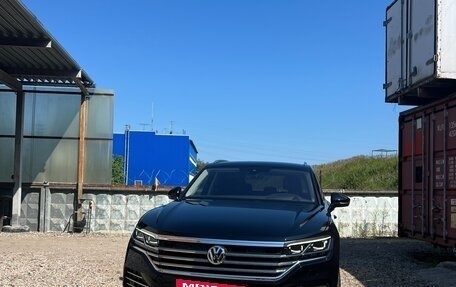 Volkswagen Touareg III, 2019 год, 5 490 000 рублей, 7 фотография
