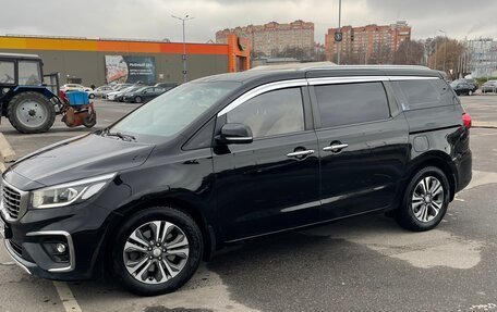 KIA Carnival III, 2019 год, 2 900 000 рублей, 6 фотография