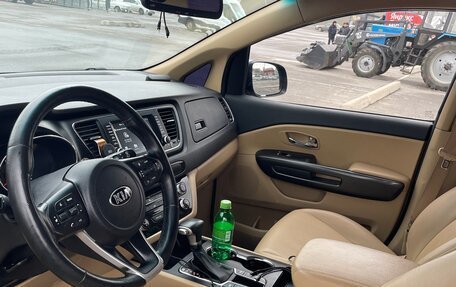 KIA Carnival III, 2019 год, 2 900 000 рублей, 16 фотография