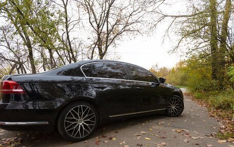 Volkswagen Passat B7, 2011 год, 1 070 000 рублей, 3 фотография