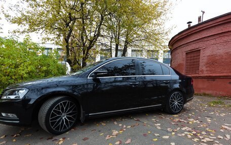 Volkswagen Passat B7, 2011 год, 1 070 000 рублей, 6 фотография