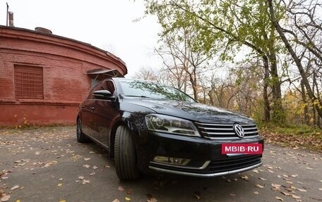 Volkswagen Passat B7, 2011 год, 1 070 000 рублей, 2 фотография
