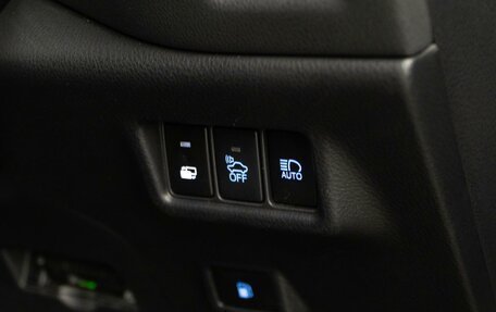 Toyota C-HR I рестайлинг, 2019 год, 2 098 099 рублей, 16 фотография