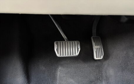 Land Rover Range Rover Velar I, 2017 год, 3 900 000 рублей, 22 фотография