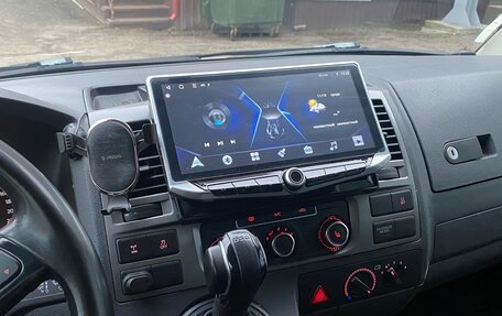 Volkswagen California T5, 2014 год, 4 650 000 рублей, 7 фотография