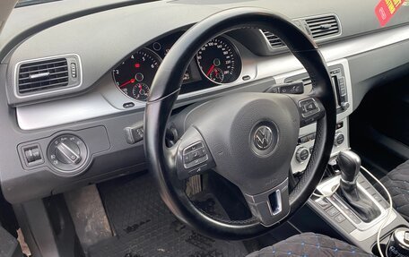 Volkswagen Passat CC I рестайлинг, 2013 год, 1 050 000 рублей, 10 фотография