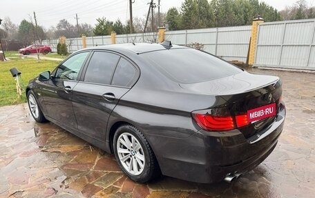 BMW 5 серия, 2013 год, 2 450 000 рублей, 2 фотография
