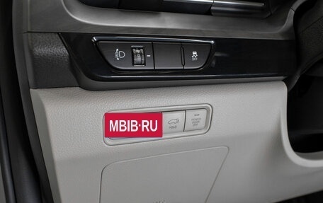 KIA Carnival, 2021 год, 3 850 000 рублей, 19 фотография