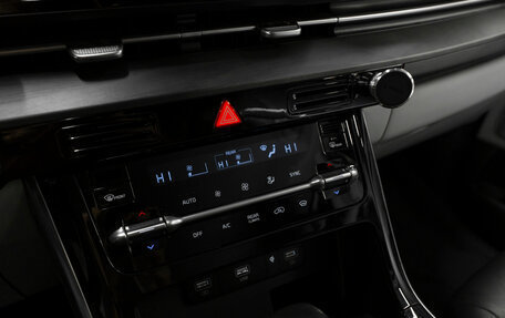 KIA Carnival, 2021 год, 3 850 000 рублей, 23 фотография