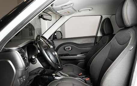 KIA Soul II рестайлинг, 2016 год, 1 586 000 рублей, 13 фотография