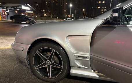 Mercedes-Benz CLK-Класс, 1999 год, 440 000 рублей, 1 фотография