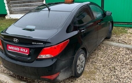 Hyundai Solaris II рестайлинг, 2015 год, 660 000 рублей, 2 фотография