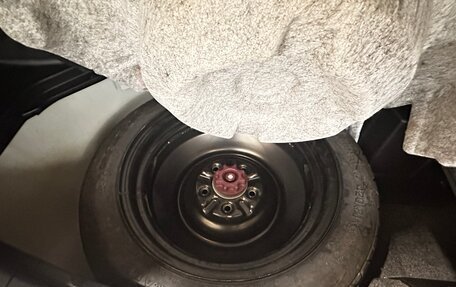 Toyota Voxy III, 2016 год, 1 750 000 рублей, 26 фотография