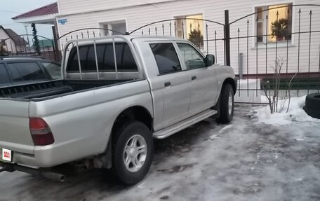Mitsubishi L200 III рестайлинг, 2005 год, 793 000 рублей, 19 фотография
