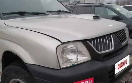 Mitsubishi L200 III рестайлинг, 2005 год, 793 000 рублей, 20 фотография