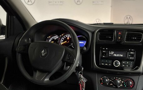 Renault Logan II, 2016 год, 693 000 рублей, 10 фотография