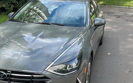 Hyundai Sonata VIII, 2021 год, 2 200 000 рублей, 1 фотография