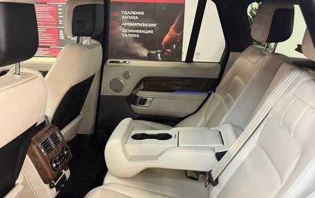 Land Rover Range Rover IV рестайлинг, 2018 год, 5 950 000 рублей, 14 фотография