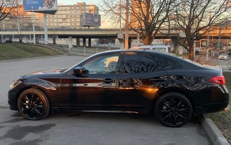 Infiniti Q70 I, 2014 год, 2 800 000 рублей, 10 фотография