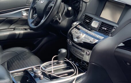 Infiniti Q70 I, 2014 год, 2 800 000 рублей, 13 фотография