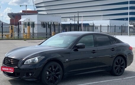 Infiniti Q70 I, 2014 год, 2 800 000 рублей, 14 фотография