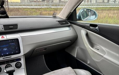 Volkswagen Passat B6, 2005 год, 560 000 рублей, 10 фотография