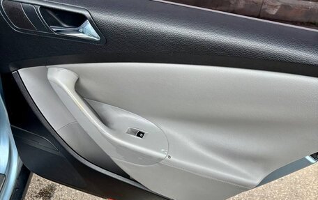 Volkswagen Passat B6, 2005 год, 560 000 рублей, 23 фотография