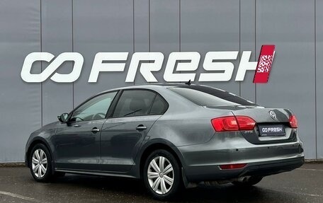 Volkswagen Jetta VI, 2011 год, 1 099 000 рублей, 2 фотография