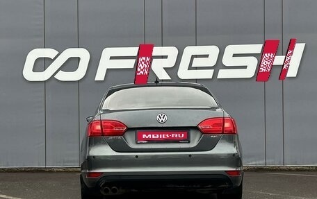 Volkswagen Jetta VI, 2011 год, 1 099 000 рублей, 4 фотография