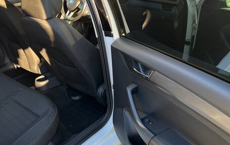 Skoda Rapid I, 2019 год, 1 400 000 рублей, 8 фотография