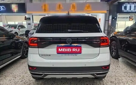 Volkswagen T-Cross I, 2022 год, 1 950 143 рублей, 5 фотография