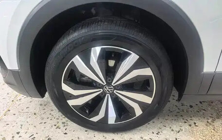 Volkswagen T-Cross I, 2022 год, 1 950 143 рублей, 19 фотография