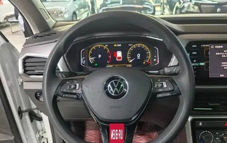 Volkswagen T-Cross I, 2022 год, 1 950 143 рублей, 10 фотография