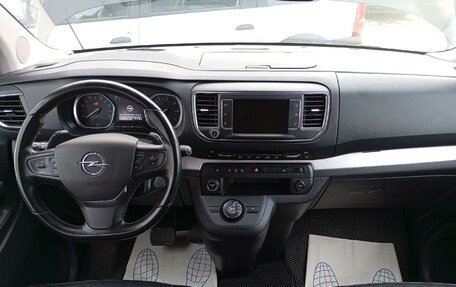 Opel Zafira Life I, 2020 год, 3 231 070 рублей, 14 фотография