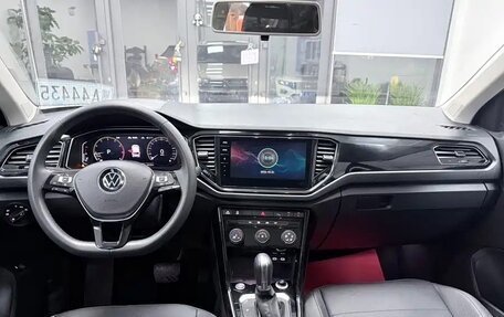 Volkswagen T-Roc I, 2022 год, 1 510 275 рублей, 8 фотография