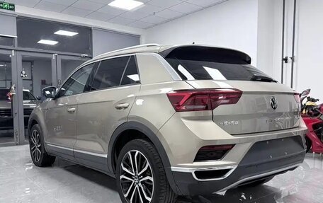 Volkswagen T-Roc I, 2022 год, 1 510 275 рублей, 5 фотография