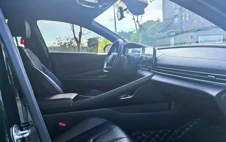 Hyundai Elantra, 2022 год, 1 430 690 рублей, 8 фотография