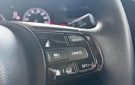 Honda Vezel, 2023 год, 2 100 069 рублей, 18 фотография