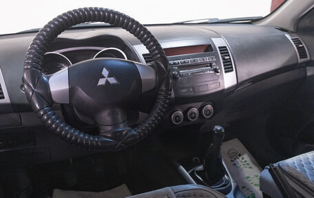 Mitsubishi Outlander III рестайлинг 3, 2008 год, 1 199 000 рублей, 9 фотография