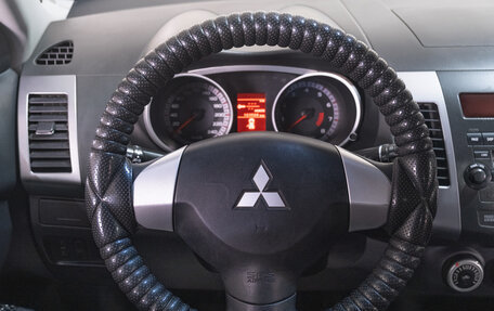 Mitsubishi Outlander III рестайлинг 3, 2008 год, 1 199 000 рублей, 11 фотография